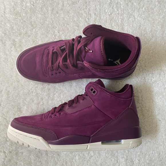 Jordan Shoes - NIB Authentic Air Jordan 3 Retro Women’s